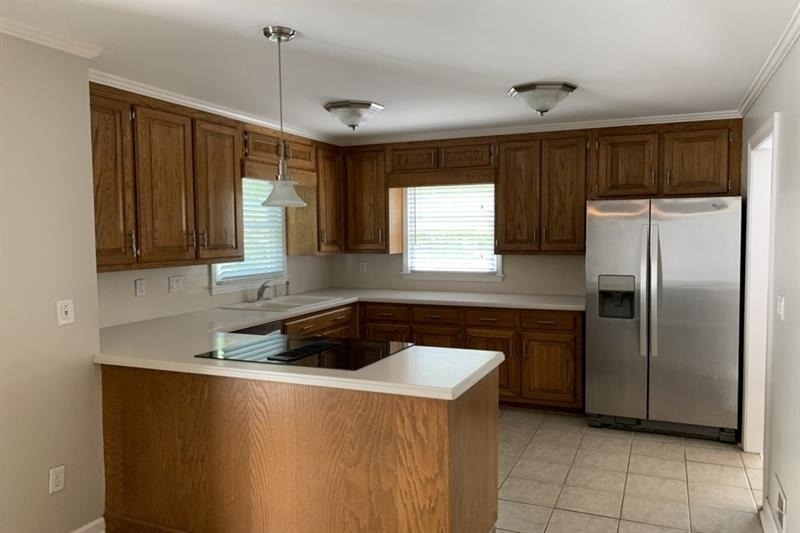 831 Clairemont Avenue - Photo 8