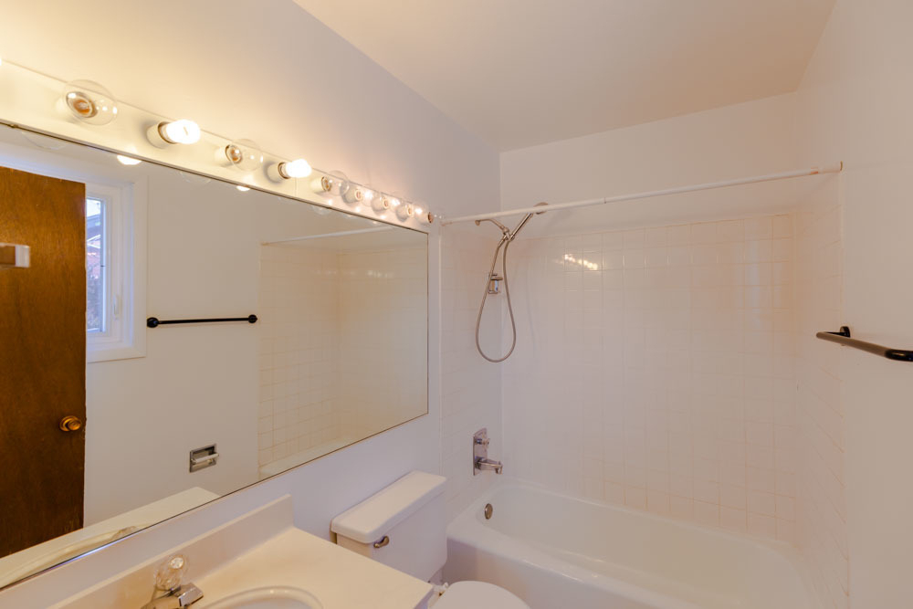 1255 W Belden Avenue - Photo 2