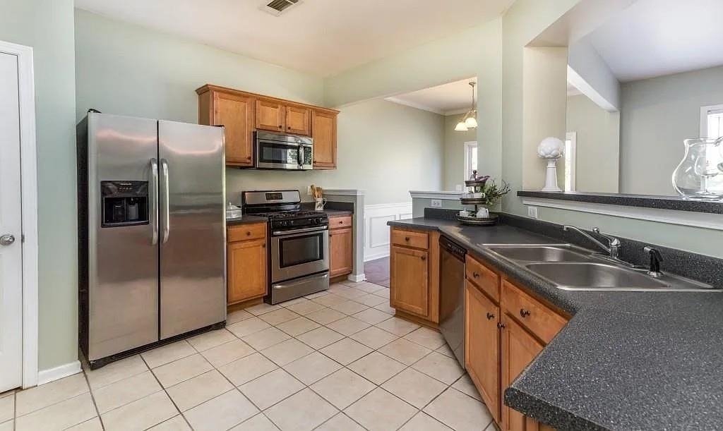 5640 Sterling Court - Photo 5
