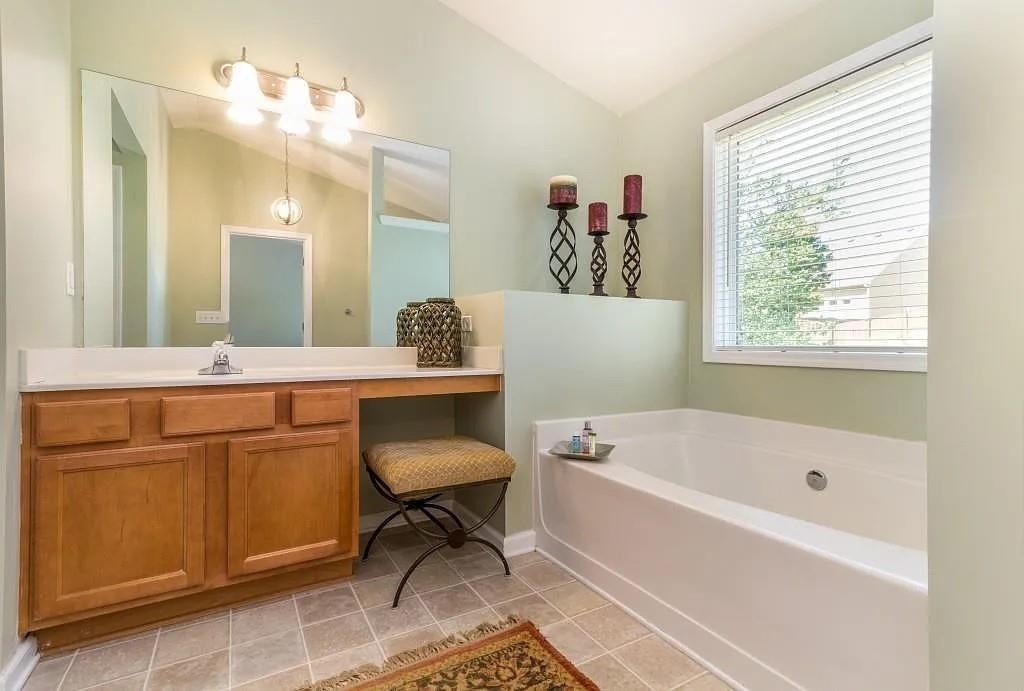5640 Sterling Court - Photo 9