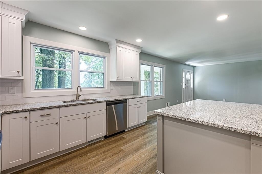 3979 Potomac Drive Nw - Photo 8
