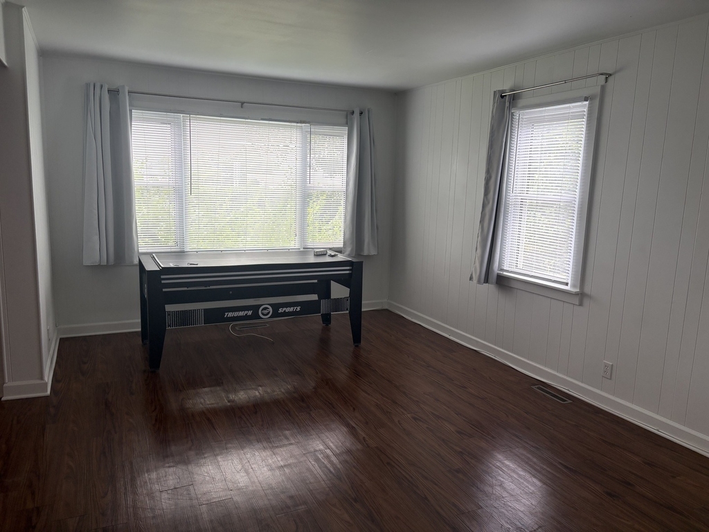 10 N Greenleaf Street - Photo 2