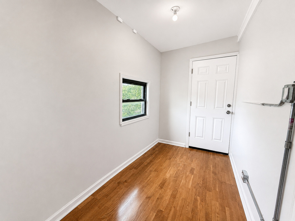 1830 N Mozart Street - Photo 11