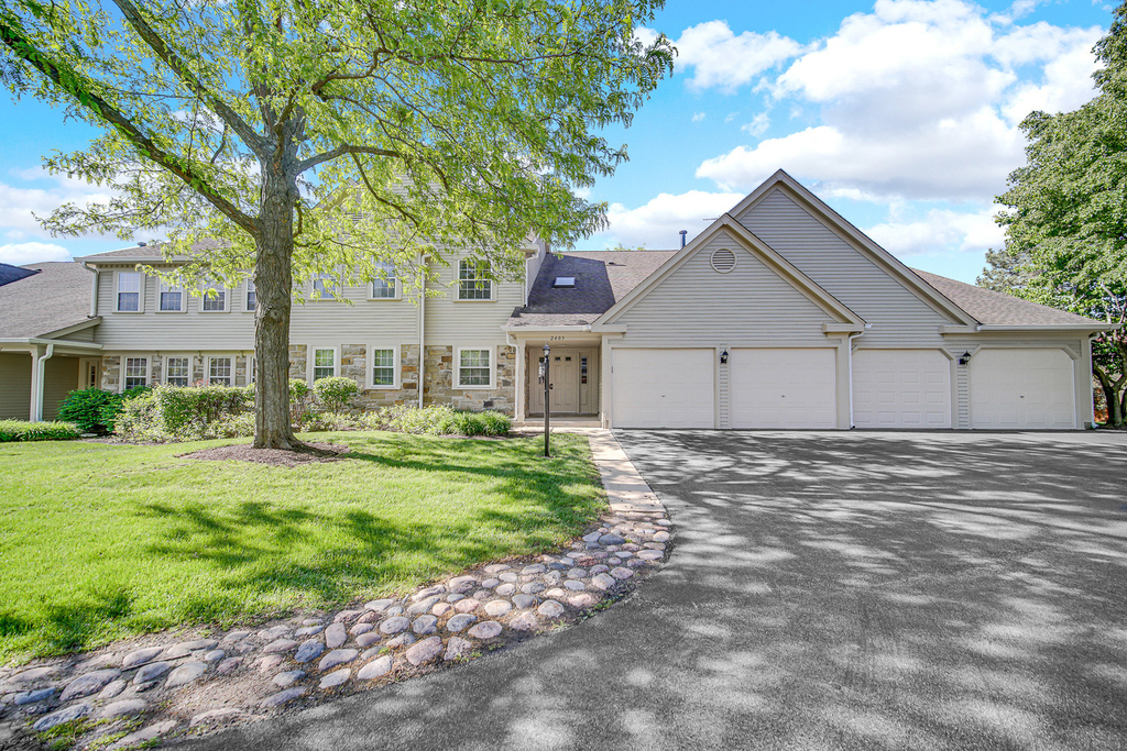 2403 Mallow Court - Photo 4