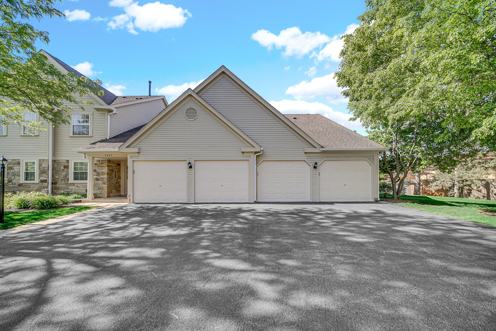 2403 Mallow Court - Photo 2