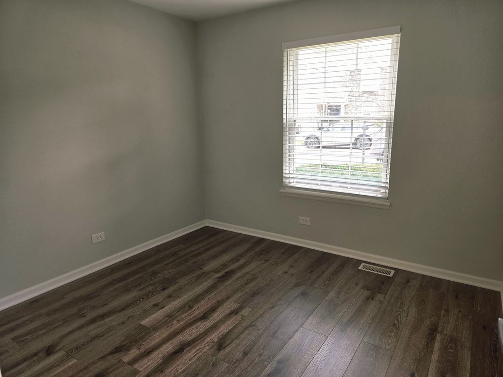 349 Newgate Court - Photo 18