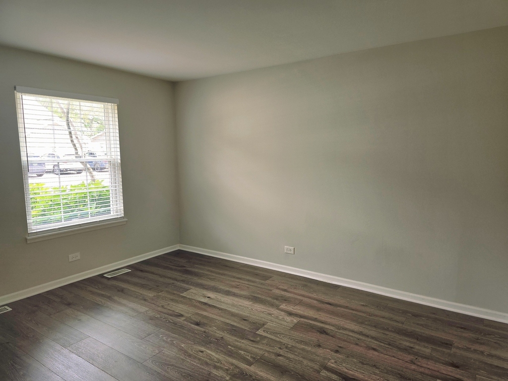 349 Newgate Court - Photo 15