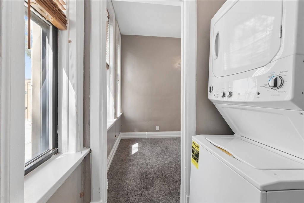 1952 Ridge Road - Photo 9