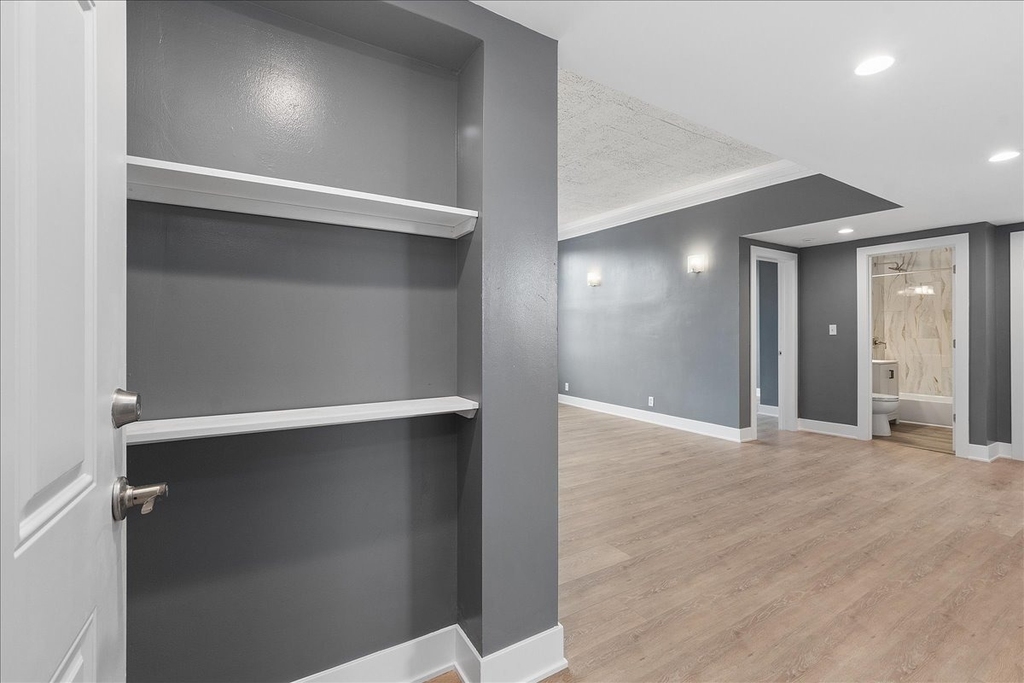 1952 Ridge Road - Photo 5