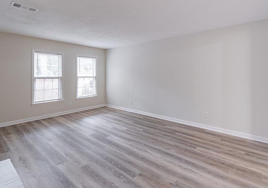 1050 Old Holcomb Bridge Road - Photo 5