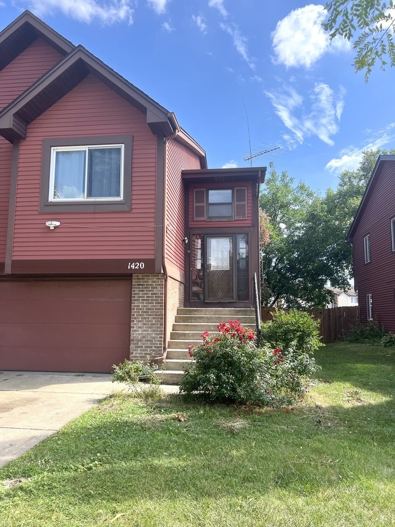 1420 Chippewa Trail - Photo 2