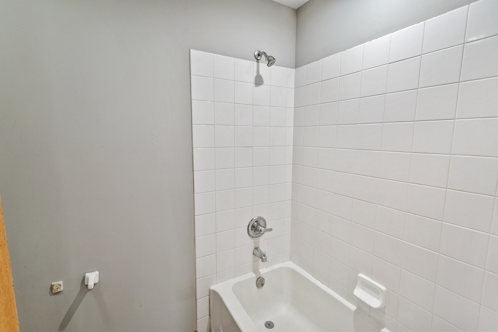 678 Zachary Drive - Photo 17