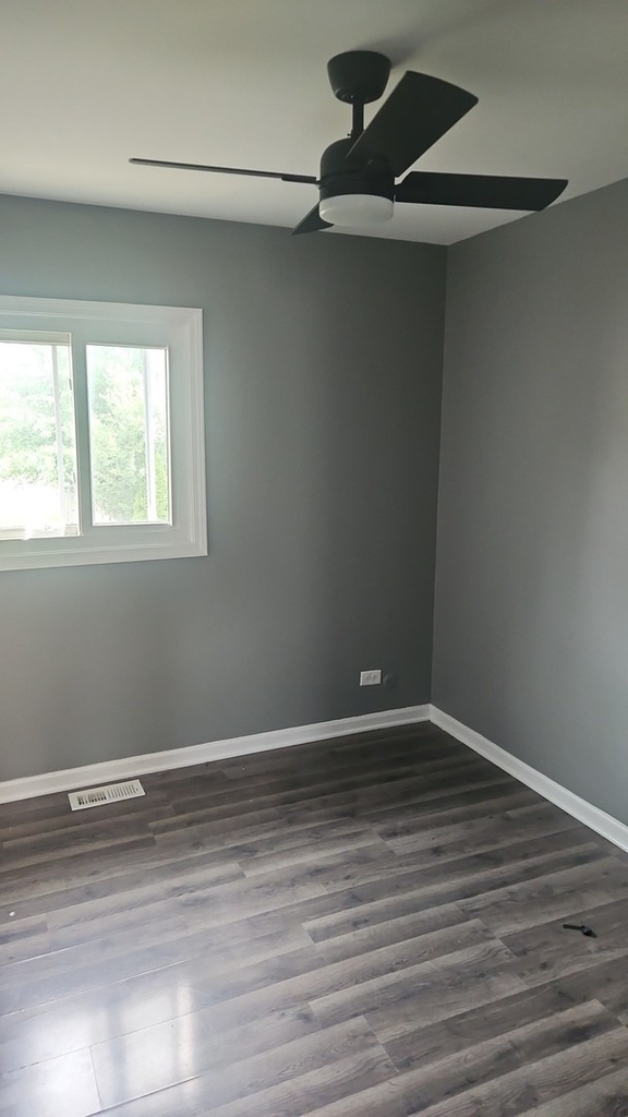 940 Miller Avenue - Photo 5