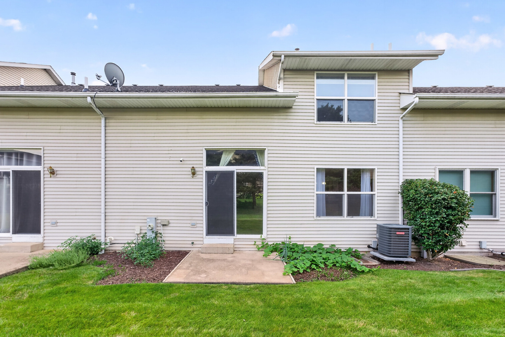 1110 Rose Drive - Photo 33