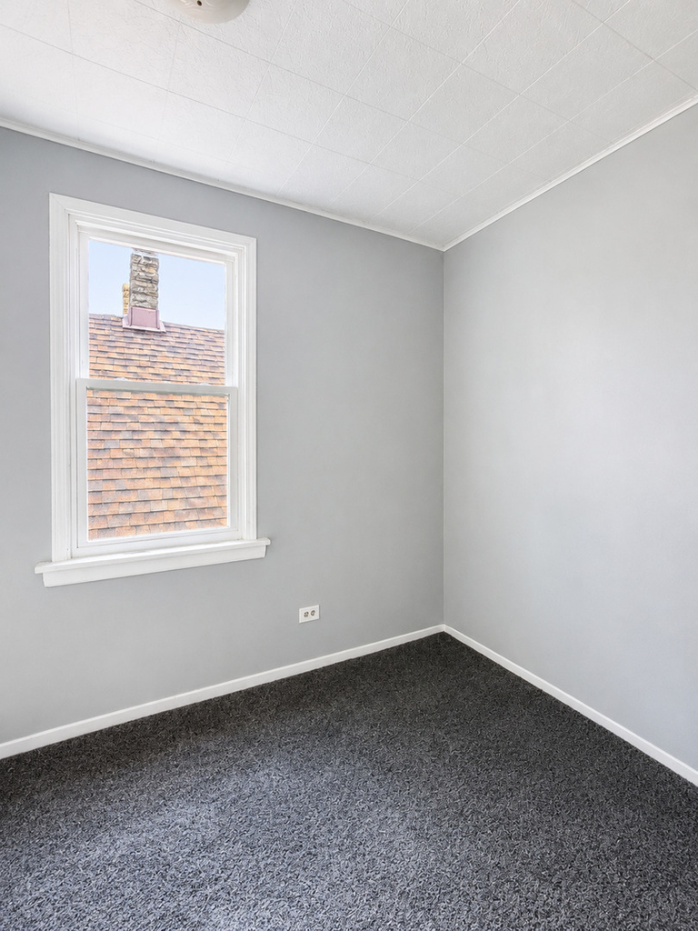 4617 S Washtenaw Avenue - Photo 8