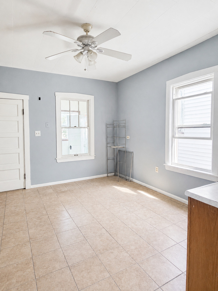 4617 S Washtenaw Avenue - Photo 2