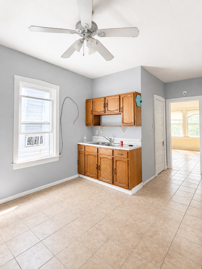 4617 S Washtenaw Avenue - Photo 1