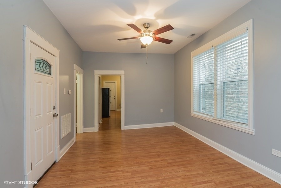 2321 N Sawyer Avenue - Photo 4