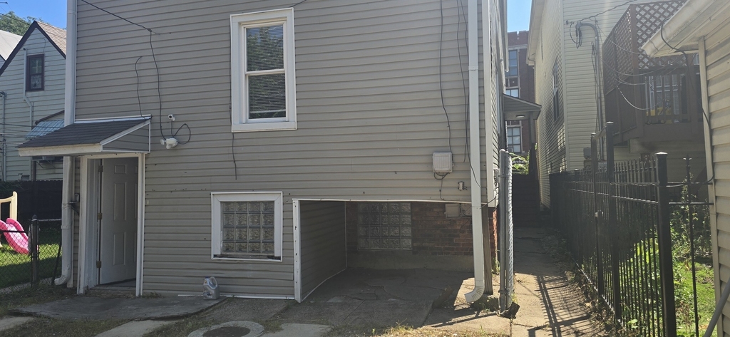 8222 S South Shore Drive - Photo 12