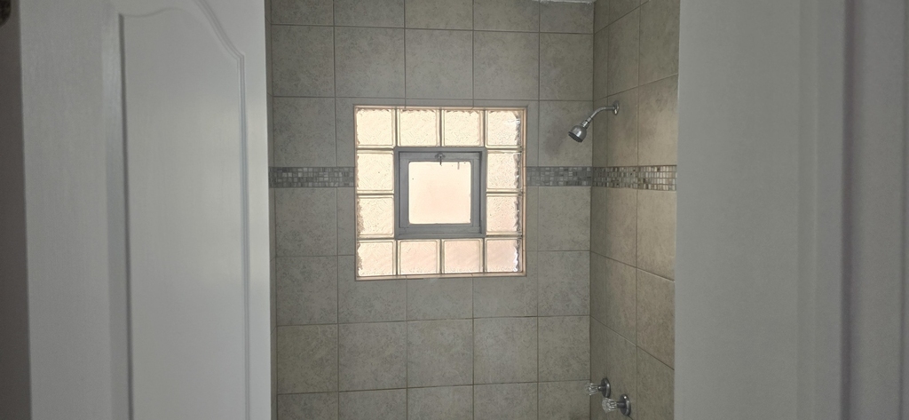 8222 S South Shore Drive - Photo 6