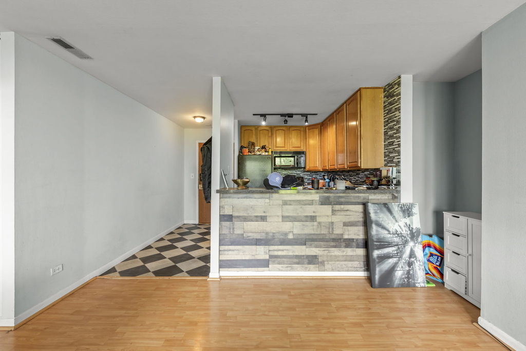 5820 Oakwood Drive - Photo 7