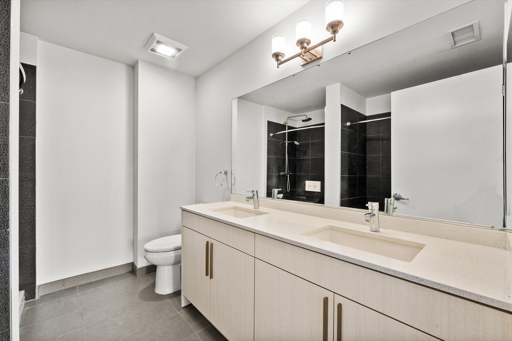 707 N Wells Street - Photo 7