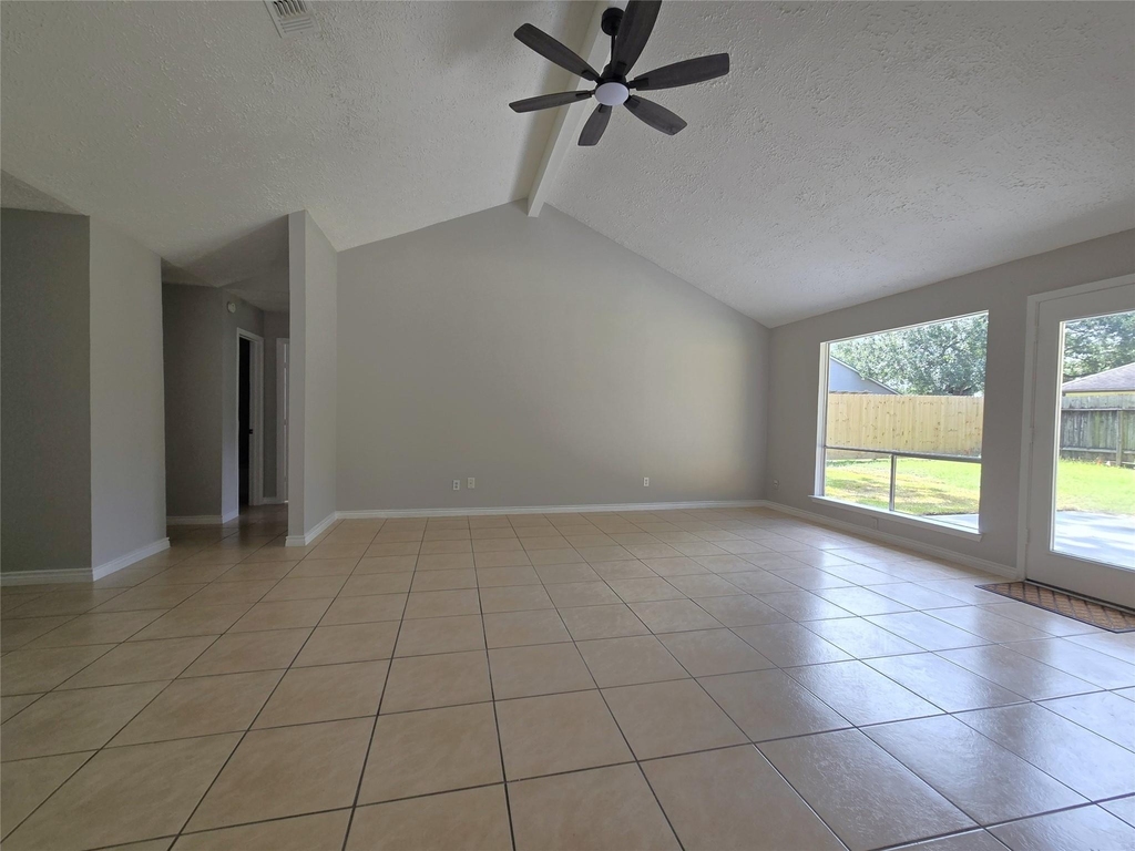 4835 Owens Creek Lane - Photo 2