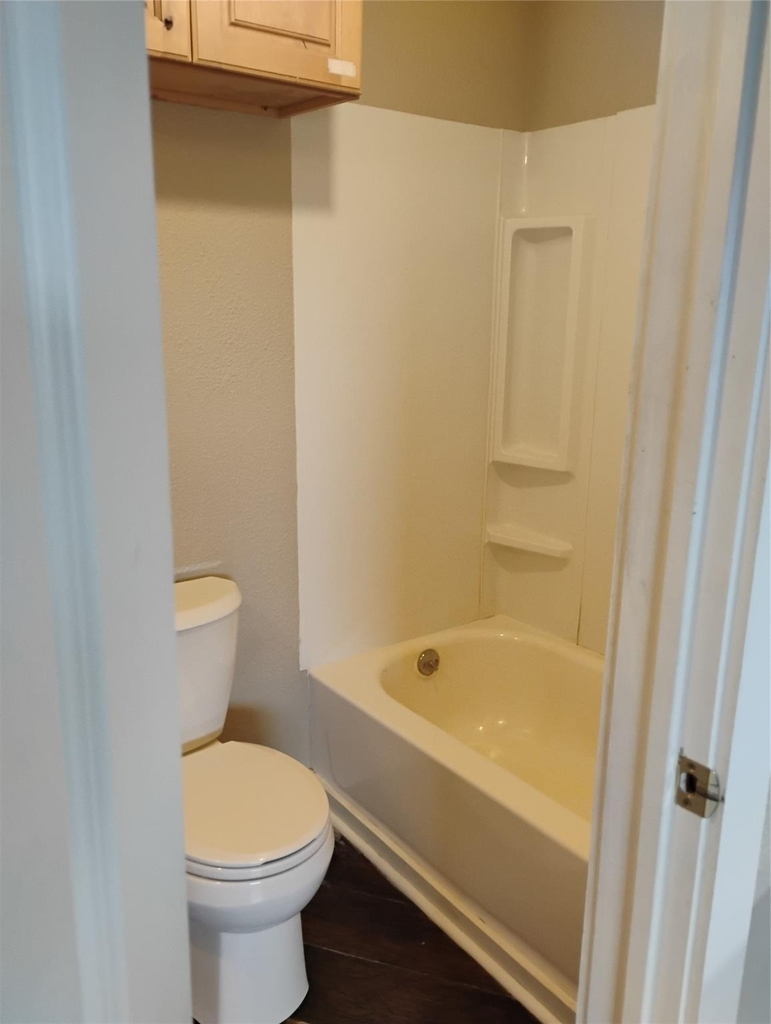 6759 Highway 105 - 4th Floor - Photo 7