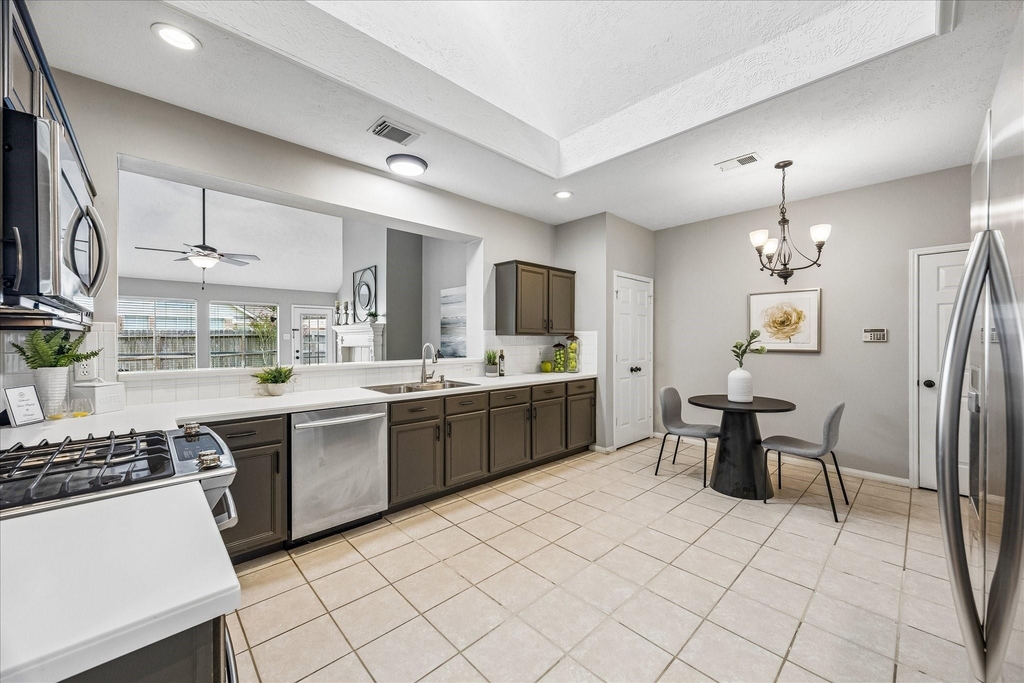 4135 N Nolan Place - Photo 7
