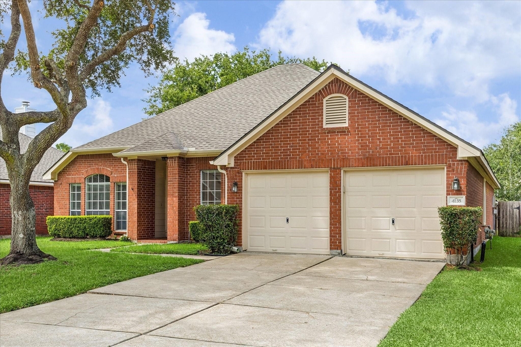 4135 N Nolan Place - Photo 0