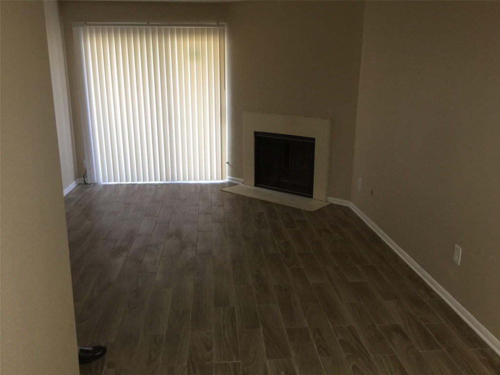 2120 El Paseo Street - Photo 4