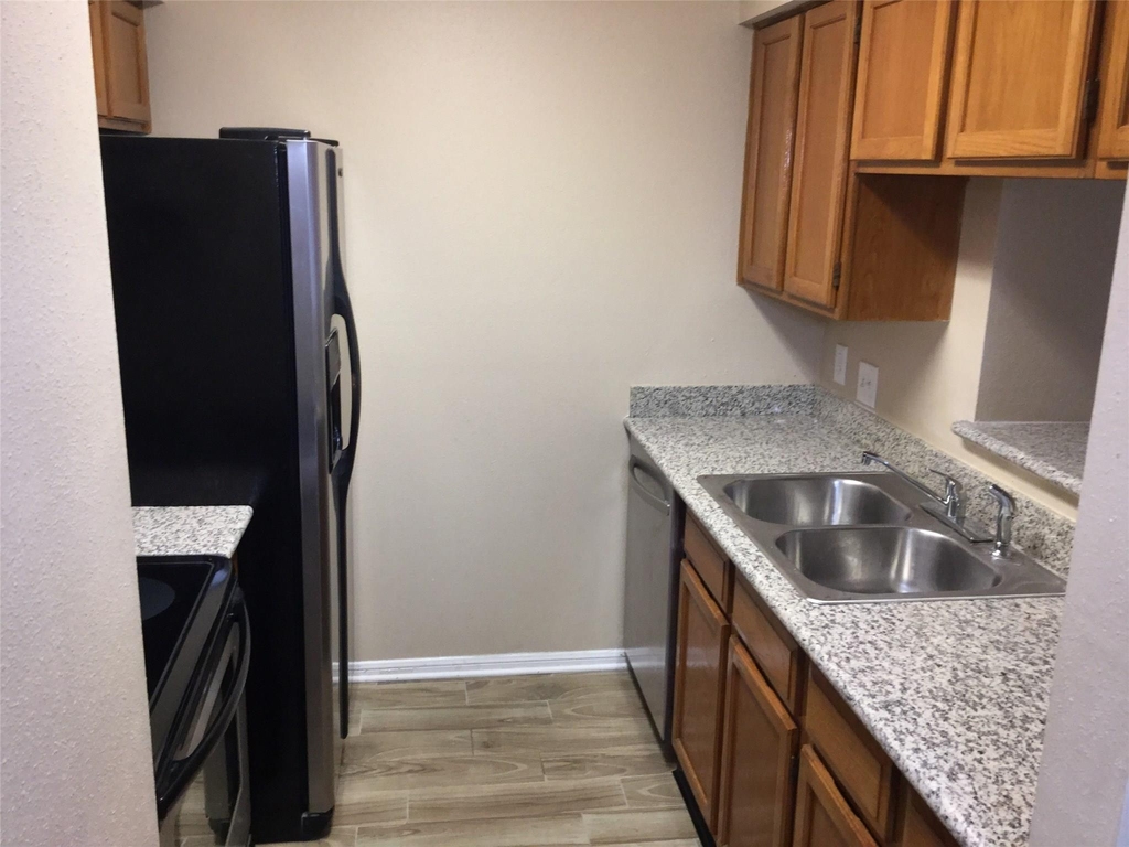 2120 El Paseo Street - Photo 12