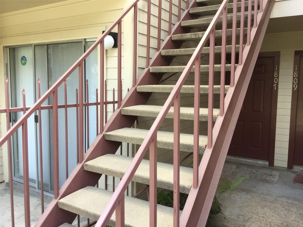 2120 El Paseo Street - Photo 14