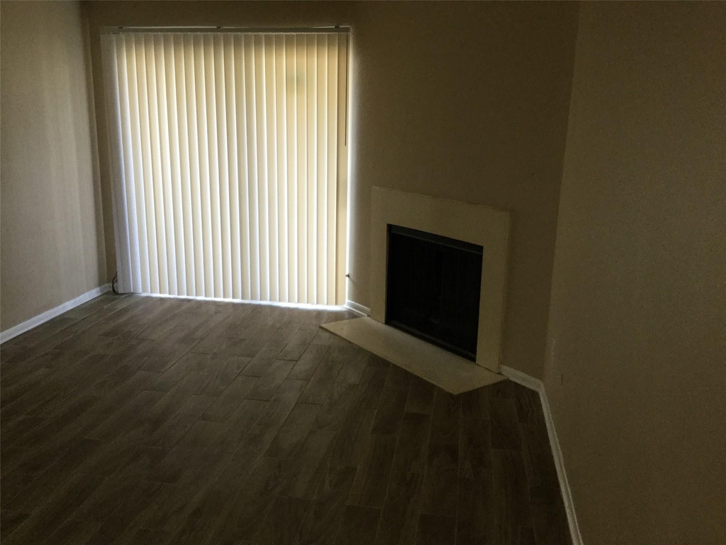 2120 El Paseo Street - Photo 10