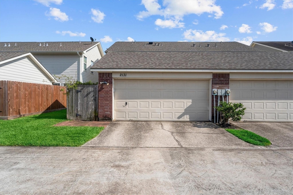 2131 Kemah Village Drive - Photo 33