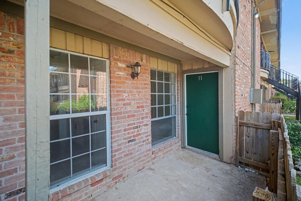 5704 Edgemoor Drive - Photo 1