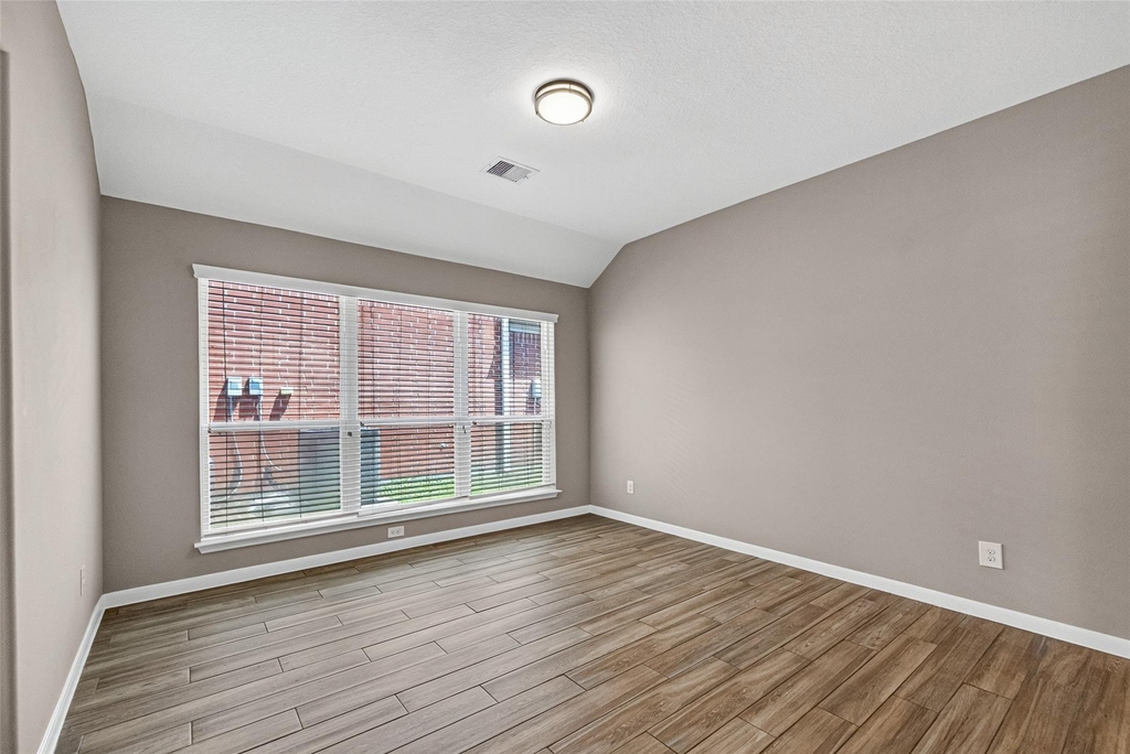 4915 Ibis Lake Court - Photo 7