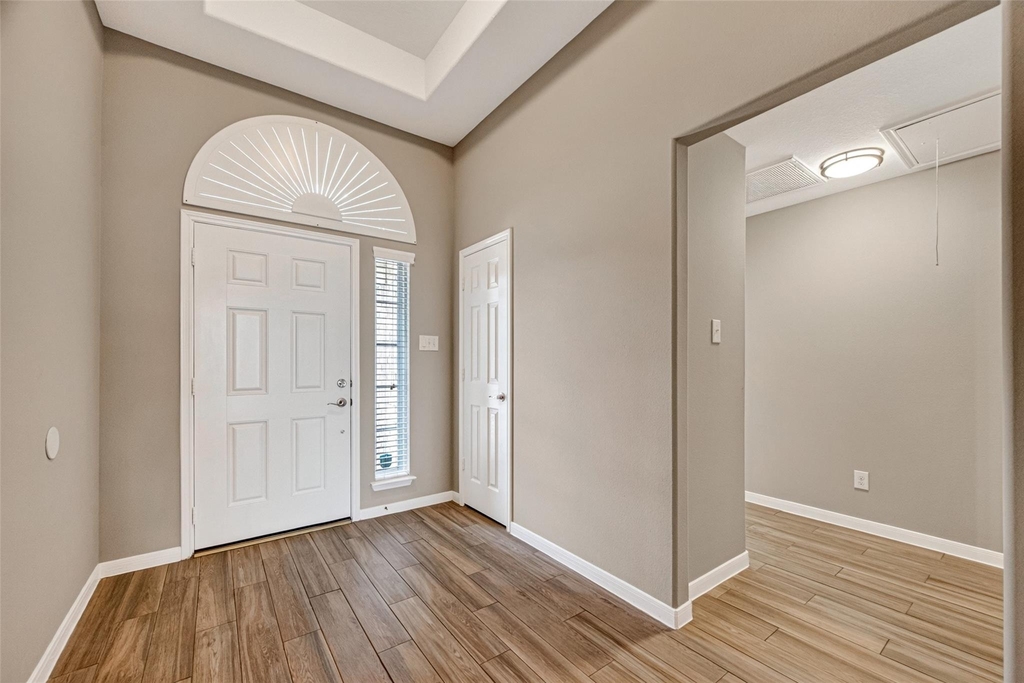 4915 Ibis Lake Court - Photo 5