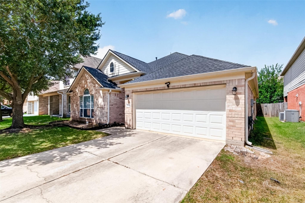 4915 Ibis Lake Court - Photo 2