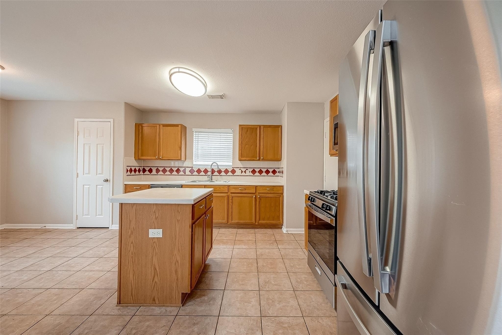 9234 Windswept Grove Drive - Photo 22