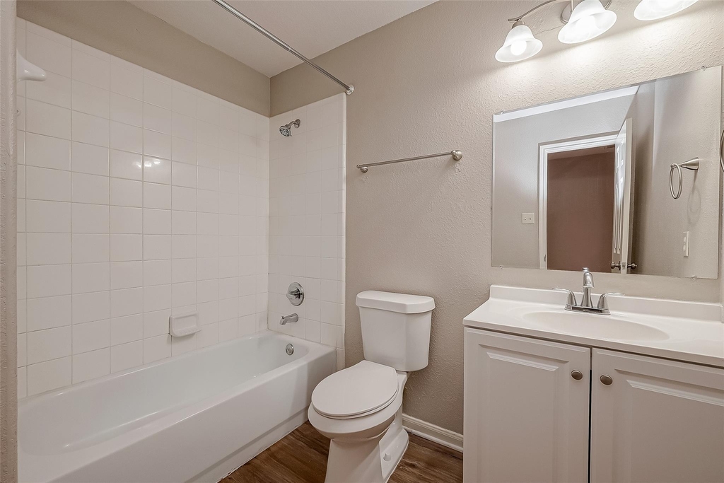 9234 Windswept Grove Drive - Photo 7