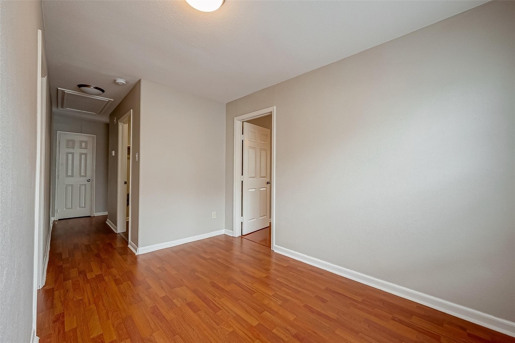 9234 Windswept Grove Drive - Photo 18