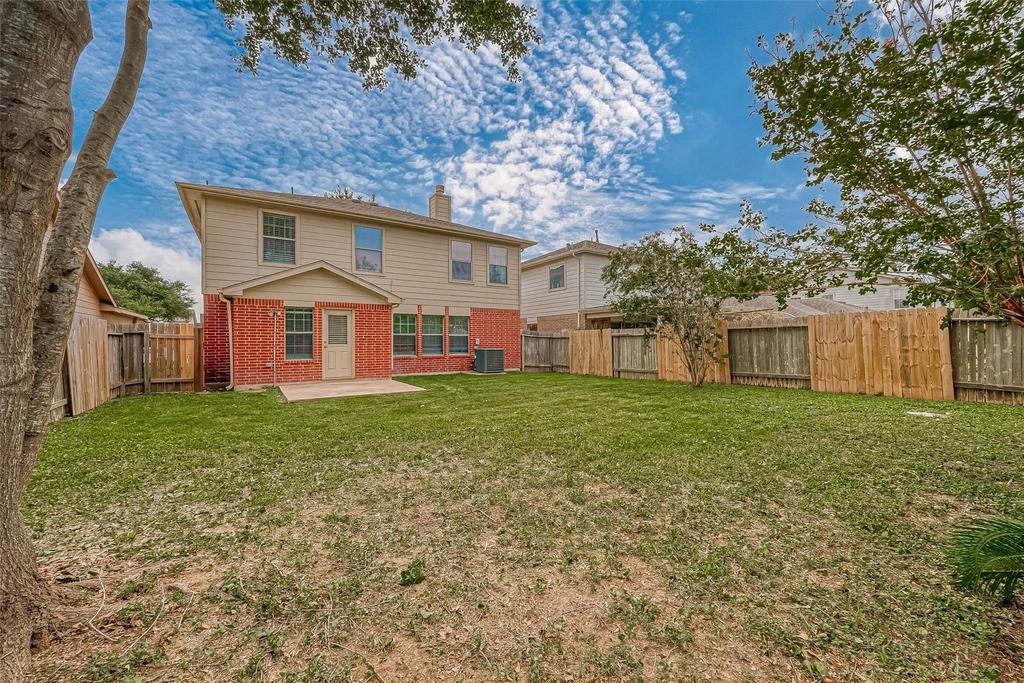9234 Windswept Grove Drive - Photo 2