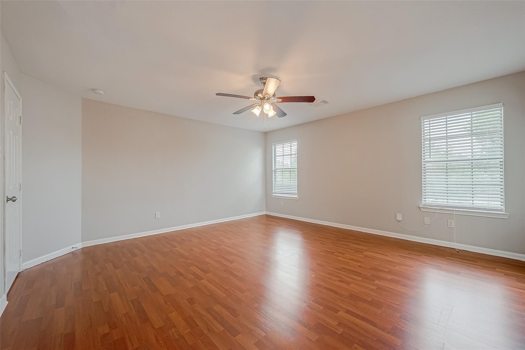 9234 Windswept Grove Drive - Photo 11