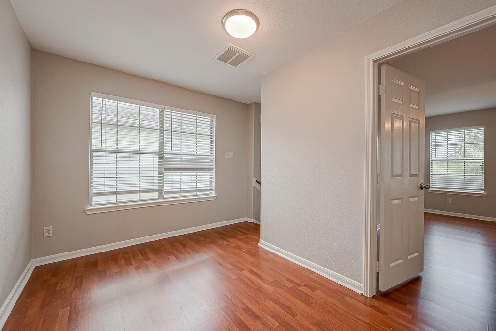 9234 Windswept Grove Drive - Photo 17