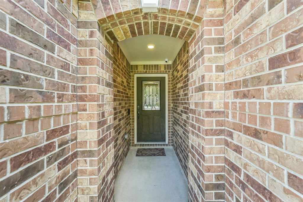 25546 Kensington Lake Drive - Photo 4