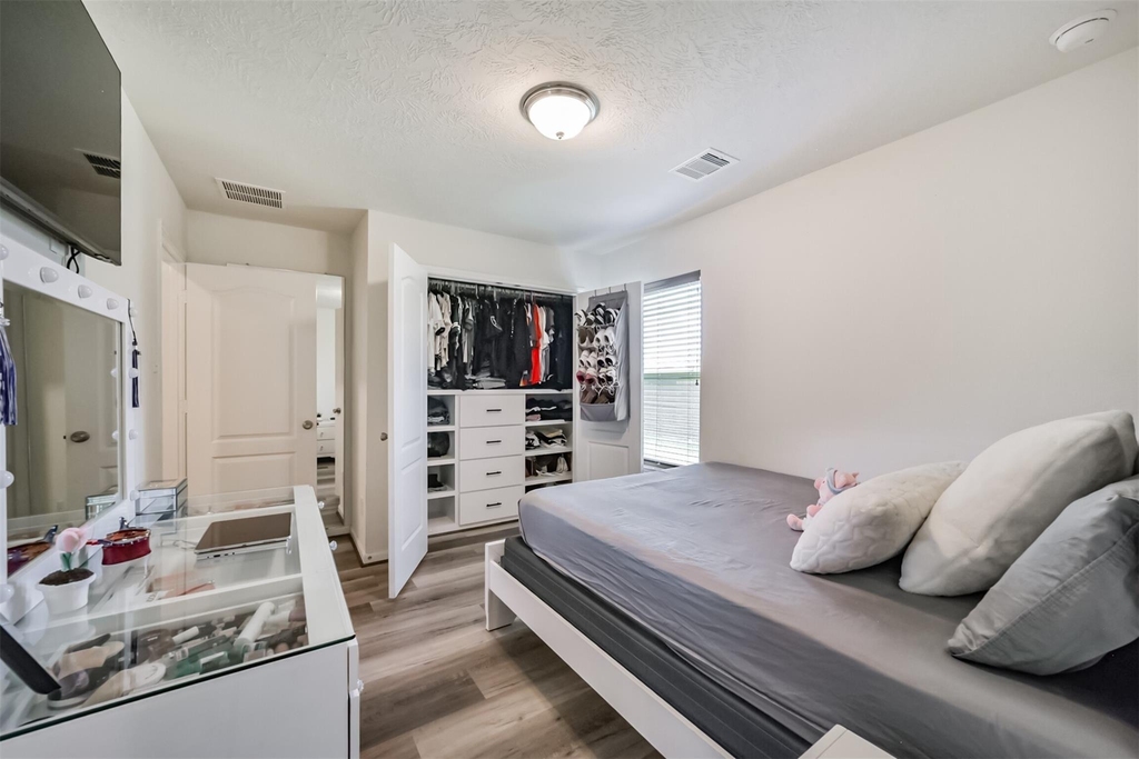 25546 Kensington Lake Drive - Photo 11