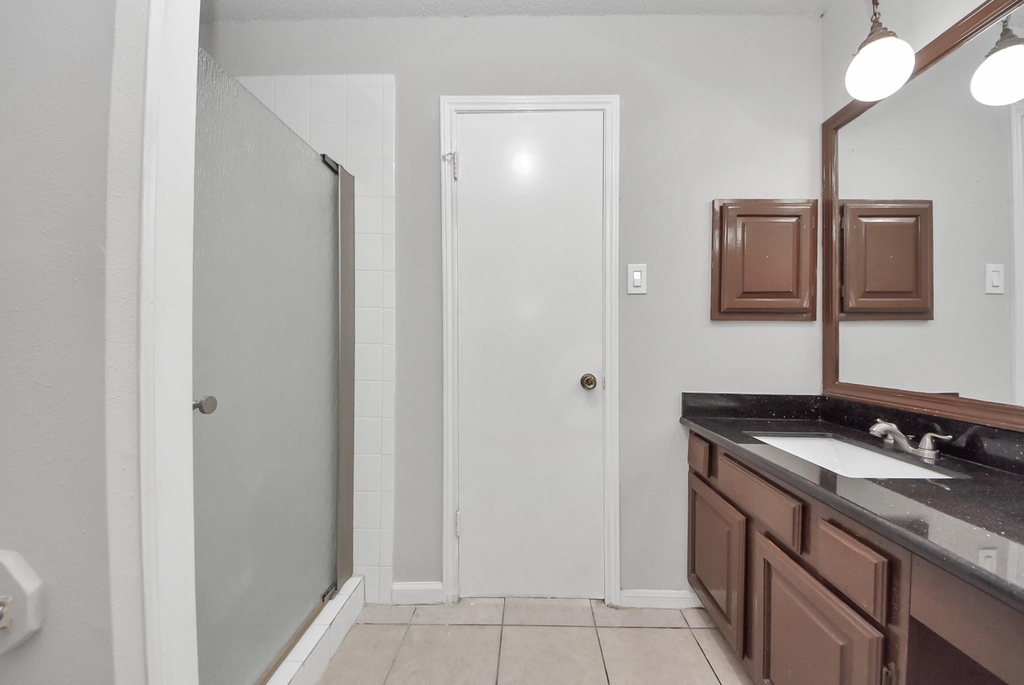 1911 Hammerwood Drive - Photo 31