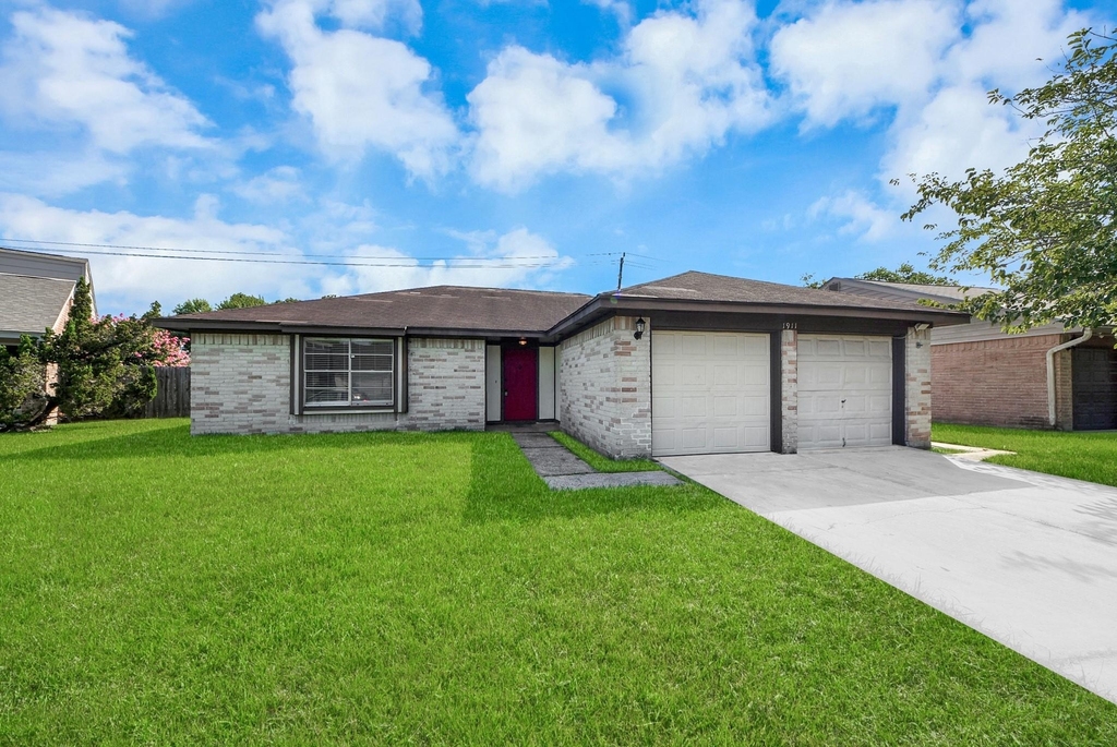 1911 Hammerwood Drive - Photo 5
