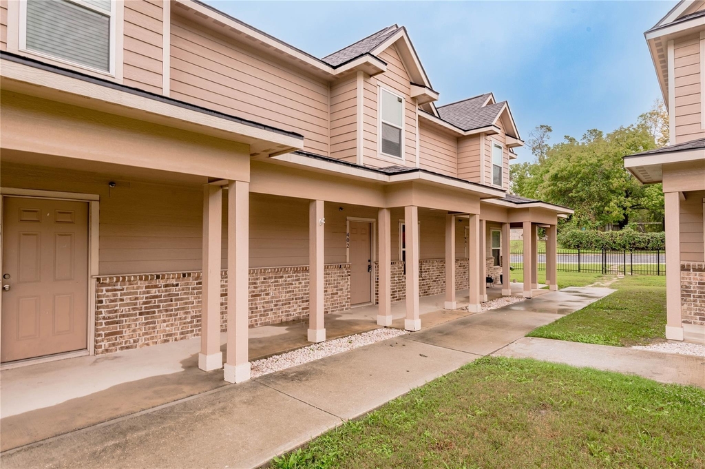 2002 20th Street - Photo 21